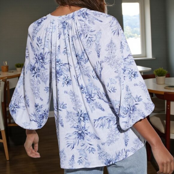 NWT VICI (MED) Floral Linen/Rayon Blend Long Sleeve Button Up Top - Picture 2 of 8
